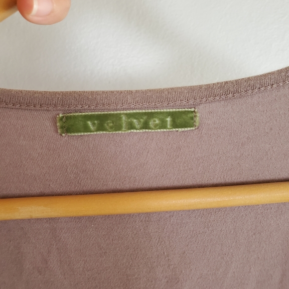 Light purple ruffled vest - Picture 2 of 3